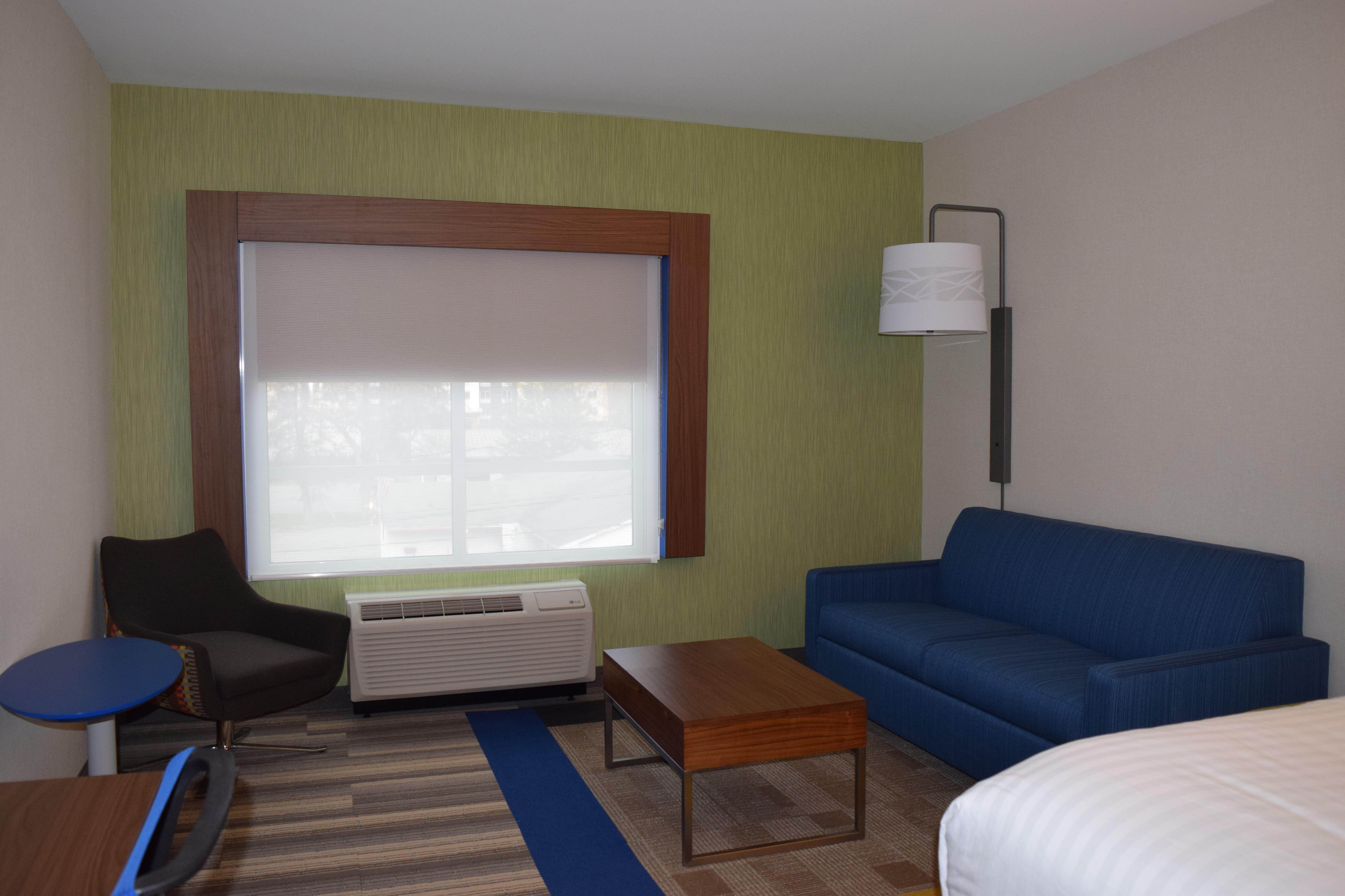 Holiday Inn Express & Suites - Ithaca, An Ihg Hotel Buitenkant foto