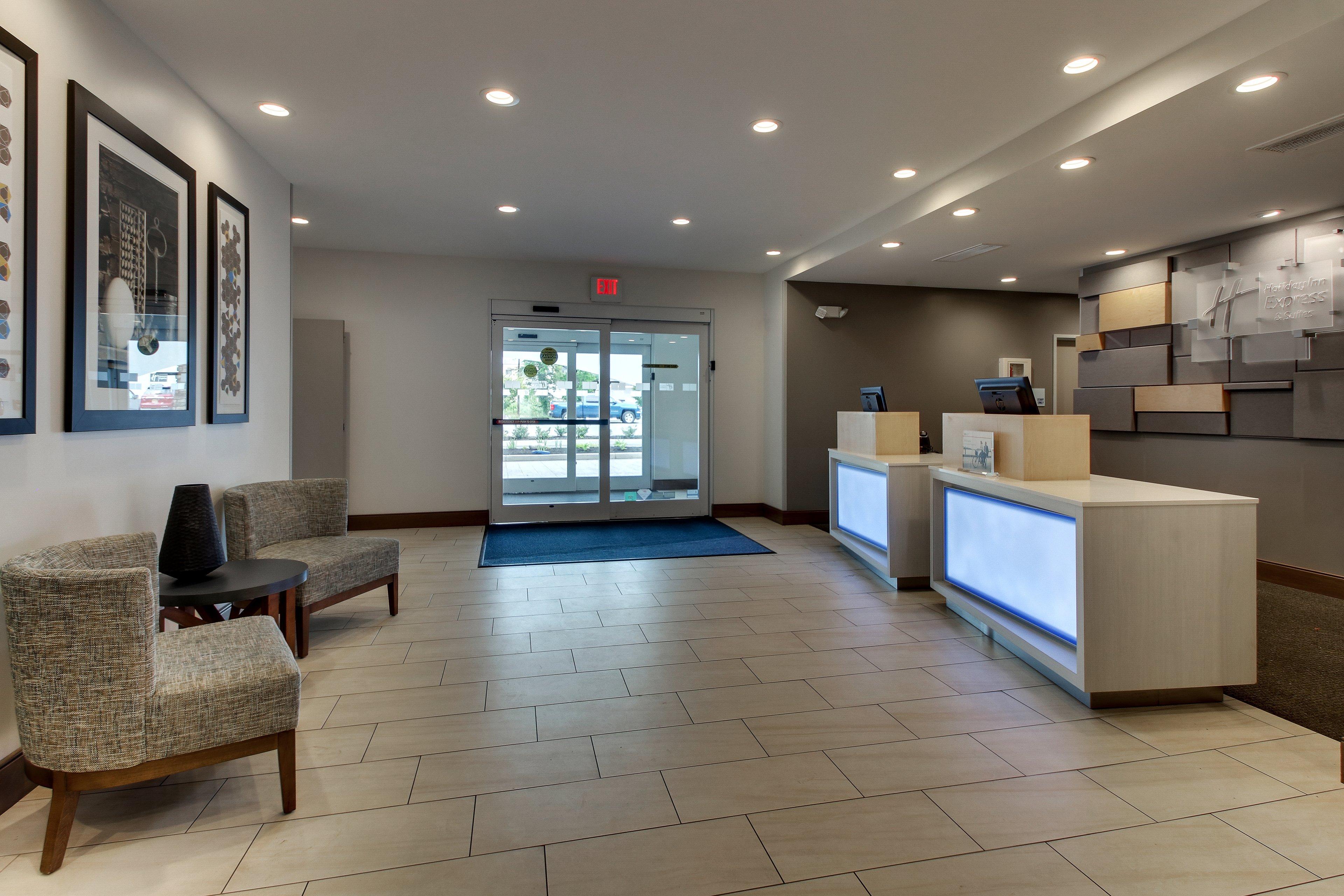 Holiday Inn Express & Suites Ithaca By Ihg Buitenkant foto