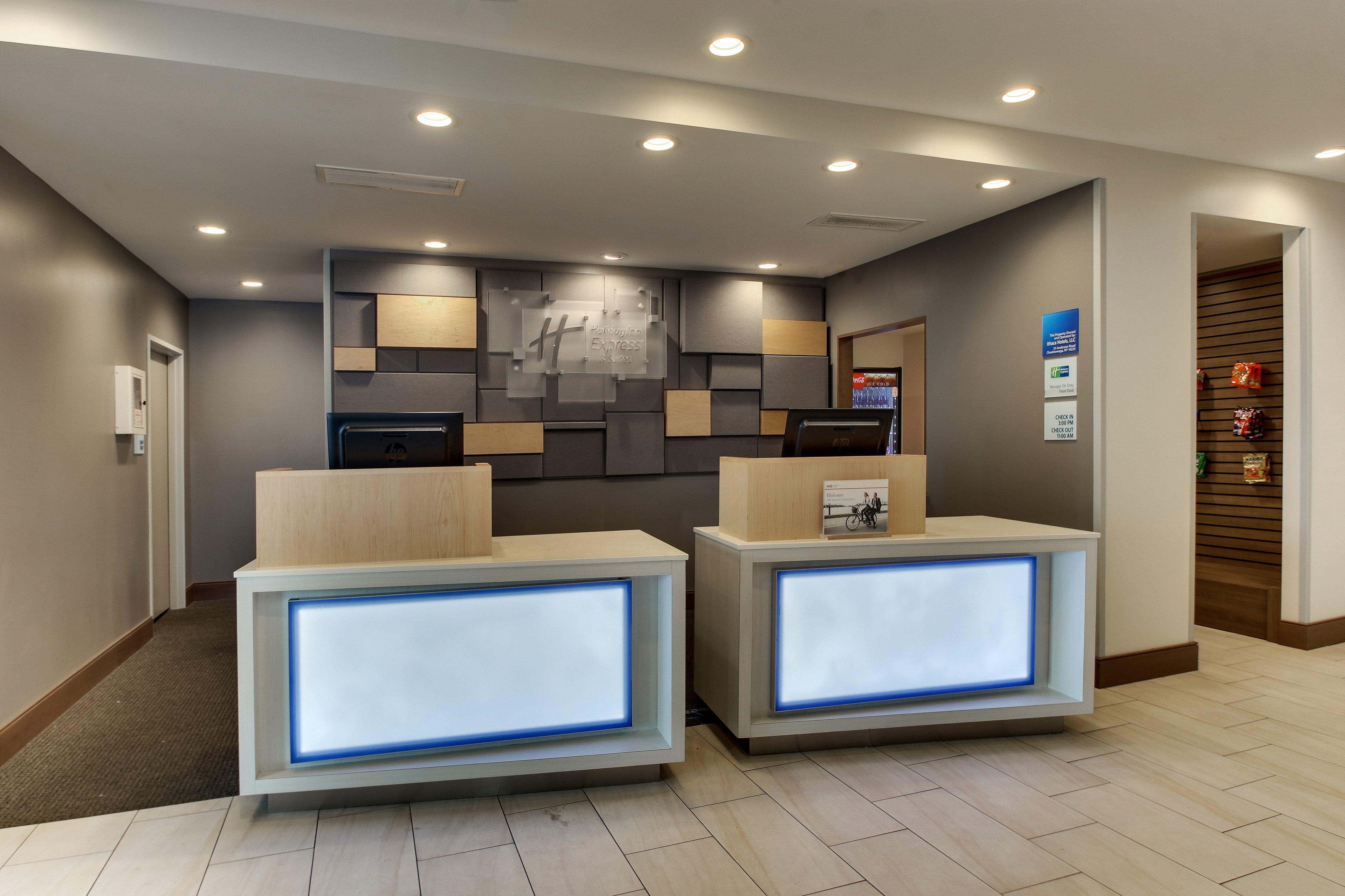 Holiday Inn Express & Suites - Ithaca, An Ihg Hotel Buitenkant foto