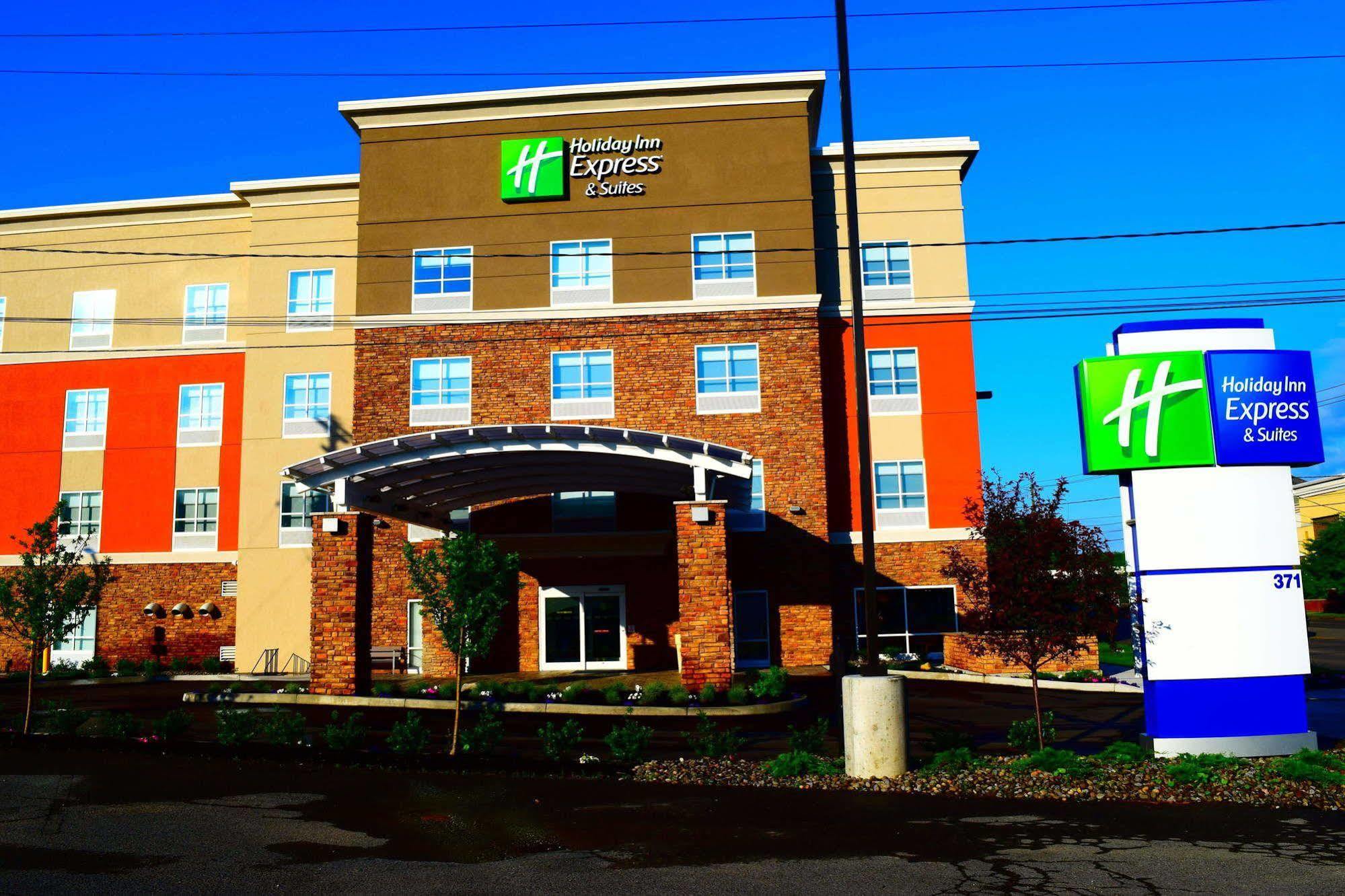 Holiday Inn Express & Suites Ithaca By Ihg Buitenkant foto
